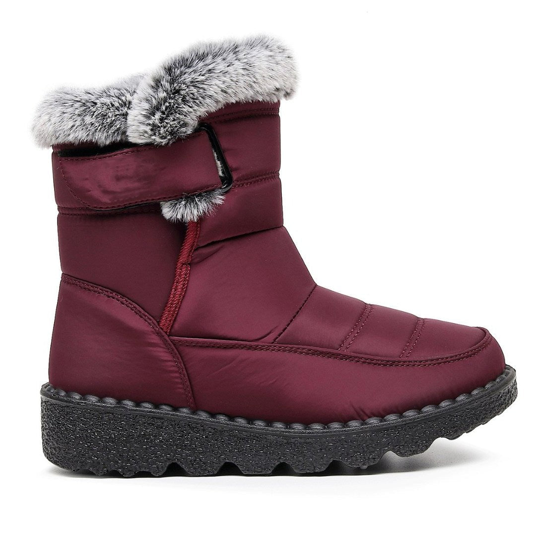 Women’s Waterproof Heeled Snow Boot